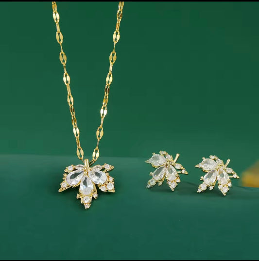 Set Gioielli Foglia d’Acero Celeste 2025 – Eleganza che Ispira Natura